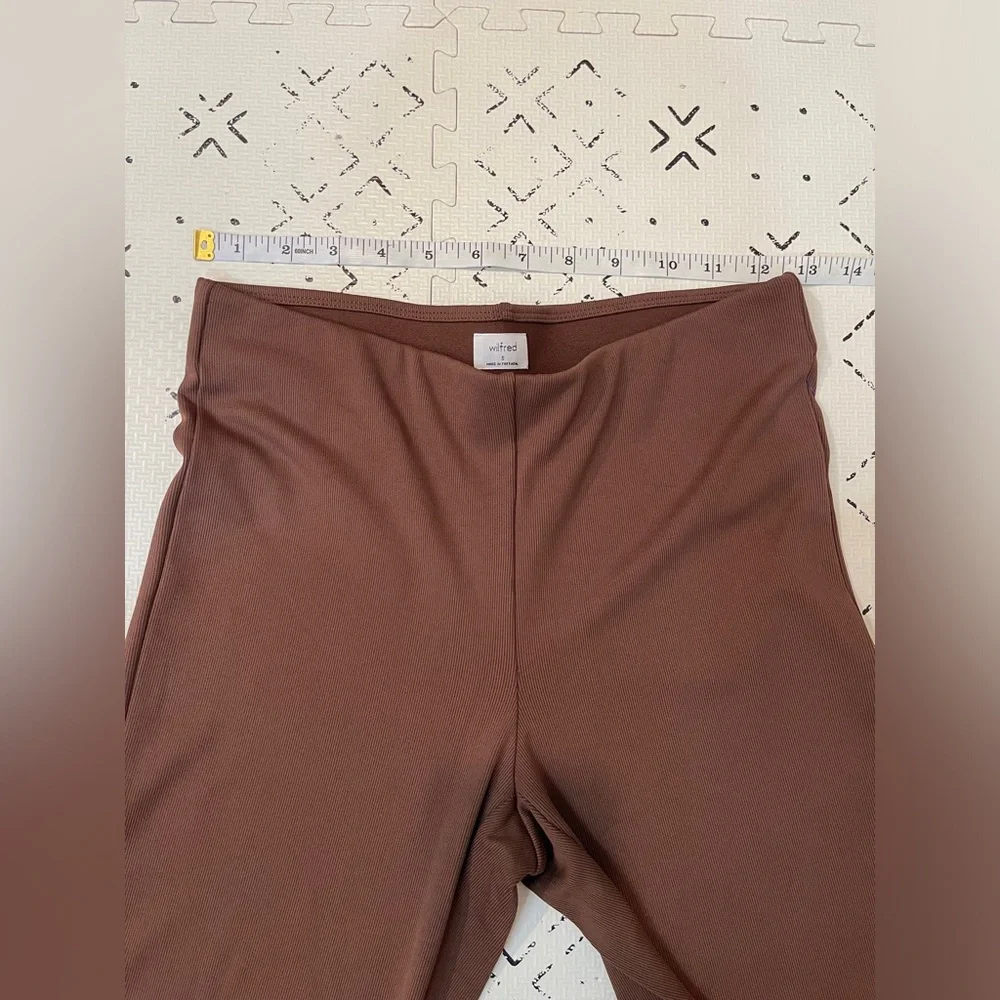 NWOT‎ Aritzia Wlfred Candace flare ribbed pants S
